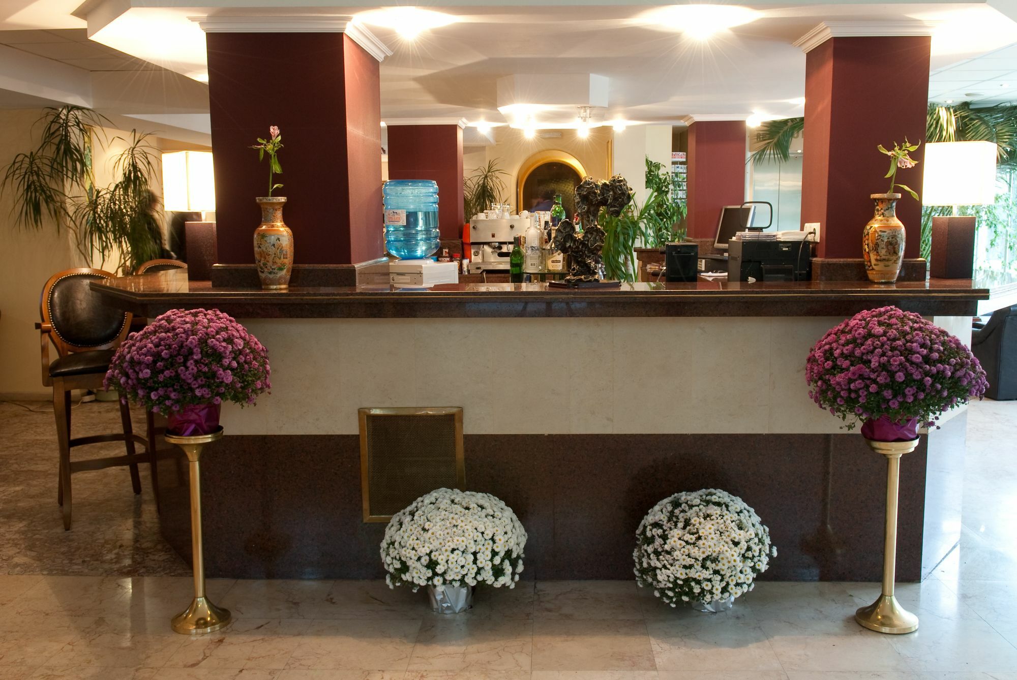 Atlantic Hotel - Free Parking Sofia Esterno foto